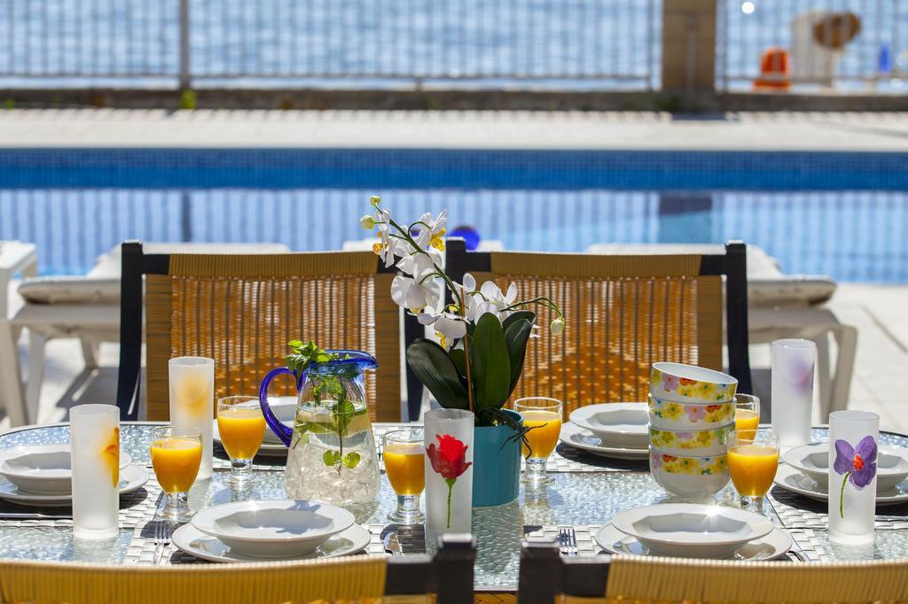Meneou Beachfront Villa Sunset Perivolia Room photo
